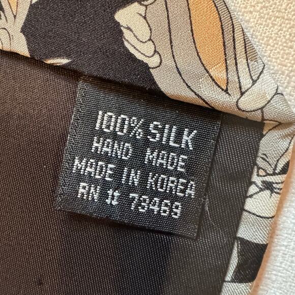 Vintage 1993 Looney Tunes Mania Bugs Bunny Cartoon Character Black Neck Tie - Picture 2 of 4